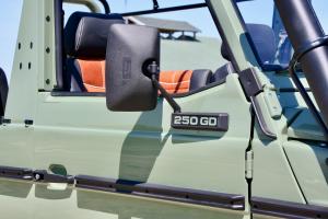 Mercedes-Benz 250 GD Wolf by Legacy Overland 1990 года 